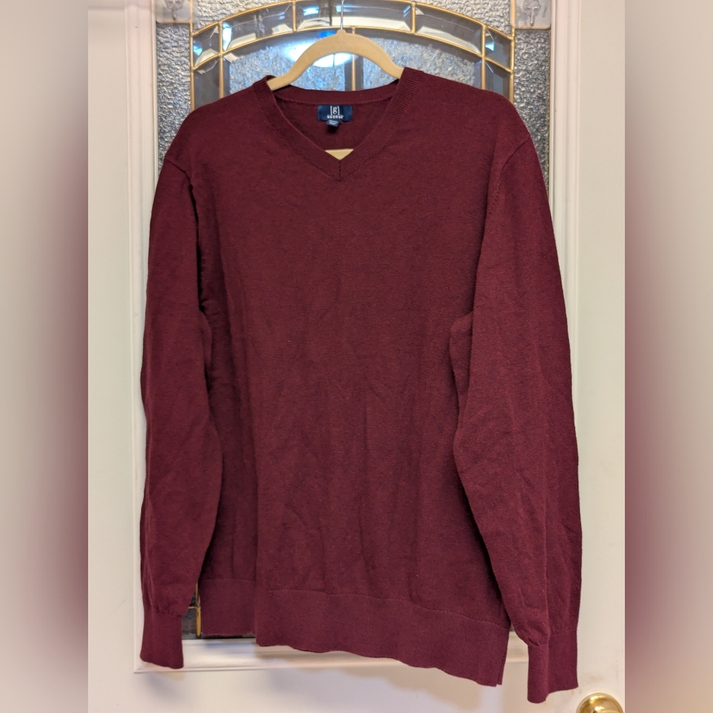 S439 George Men's Burgundy V-Neck Sweater, Size L